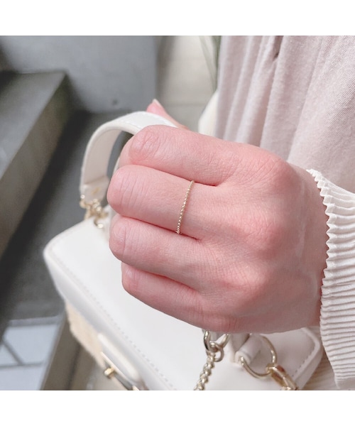 pinacoteca（ピナコテーカ）の「ピナコテーカ 610 ボールチェーン リング（リング・レディース・ゴールド・マイナス5号-5号）」の3枚目の写真