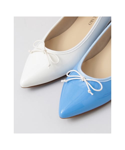 RODE SKO（ロデスコ）の「CAMERON リボンポインテッドバレエ（シューズ・レディース・RED/L.BLUE/MILKY WHT・35/36/37/38/39）」の14枚目の写真