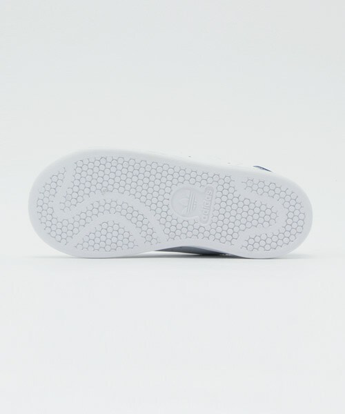 adidas（アディダス）の「ベビー キッズ アディダス スタンスミス ベルクロ adidas STAN SMITH CF I S74782（スニーカー・キッズ・ホワイト・14cm/16cm/13cm/15cm）」の3枚目の写真