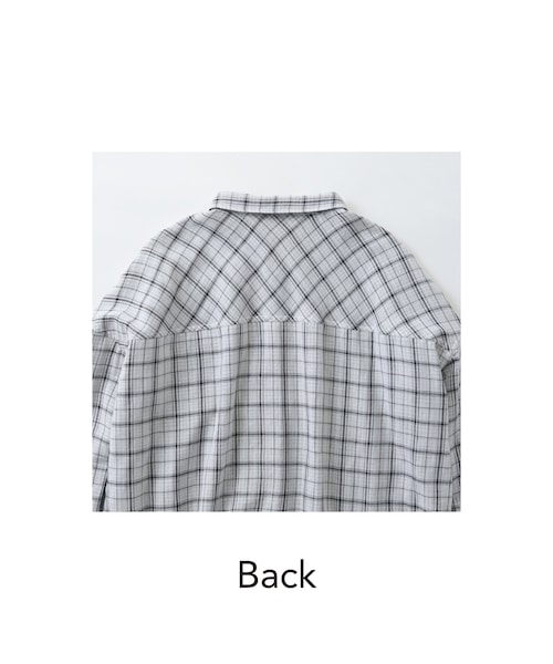 IEDIT（イディット）の「IEDITレーベルコレクション　テントラインで風をはらむ　こなれチェックのリバーシブルダブルガーゼシャツ〈ネイビー×ホワイト〉（シャツ/ブラウス・レディース・Various・S /M /L /LL/3L）」の8枚目の写真