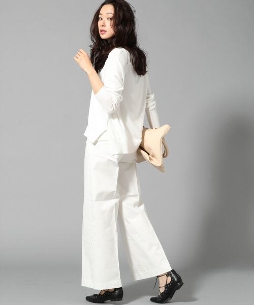 BLISS POINT（ブリスポイント）の「コットンツイルバギーパンツ（パンツ・レディース・ホワイト/ライトグレー/ベージュ・M/L）」の4枚目の写真