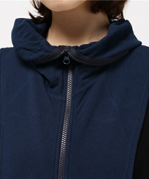 FRAPBOIS（フラボア）の「ツースウェット（パーカー・レディース・グレー/グリーン/ネイビー・1）」の10枚目の写真