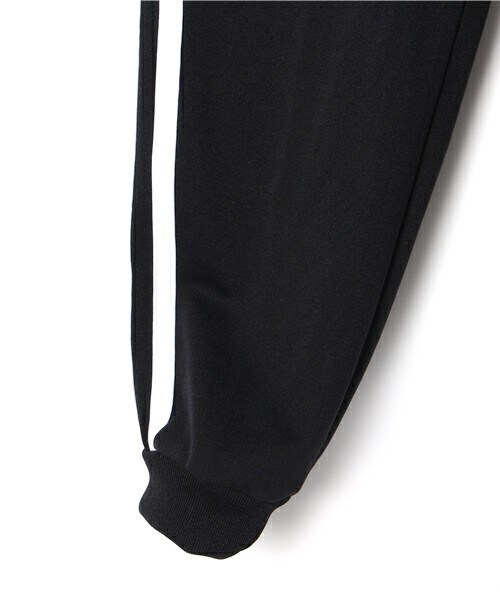 adidas（アディダス）の「ベビー キッズ スーパースター ジャージパンツ SST TRACK PANTS AI6185（その他パンツ・キッズ・ブラック・110/120/130/140）」の5枚目の写真