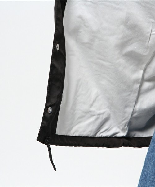 Champion(チャンピオン)の「メンズ チャンピオン アクションスタイル ナイロン コーチジャケット Champion COACH JACKET C3-H603(ナイロンジャケット・メンズ・ブラック/グレー/ネイビー・SMALL/MEDIUM/LARGE/X-LARGE)」の11枚目の写真