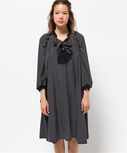 FRAPBOIS（フラボア）の「タイリボン（ワンピース・レディース・ブラック/ネイビー・1）」の3枚目の写真