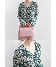 Miamasvin | Black M_ some flower blouse(トップス)