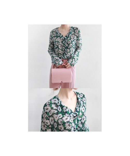 Miamasvin(ミアマスビン)の「Black M_ some flower blouse(トップス・レディース・グリーン・ONE SIZE)」の1枚目の写真