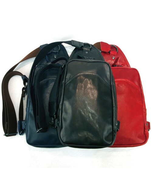 CALL&RESPONSE（コールアンドレスポンス）の「【日本製】ホースレザーボディバッグ　/ 161-1674-04（ボディバッグ/ウエストポーチ・メンズ・その他）」の4枚目の写真