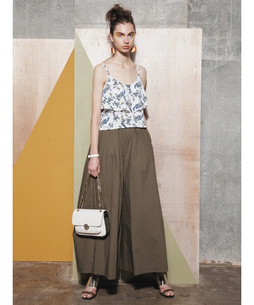 MURUA（ムルーア）の「【MODE】ギャザーワイドバギーパンツ（パンツ・レディース・ブラック/カーキ/ミックス・1/2）」の4枚目の写真