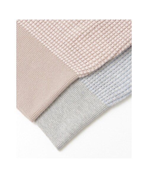 URBAN RESEARCH DOORS（アーバンリサーチドアーズ）の「ワッフルプルオーバーニット（トップス・レディース・BEIGE/GRAY・one）」の16枚目の写真