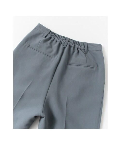 KBF(ケイビーエフ)の「KBF+ クロップドパンツ(パンツ・レディース・BLUE GRAY/BEIGE/OFF・one)」の18枚目の写真