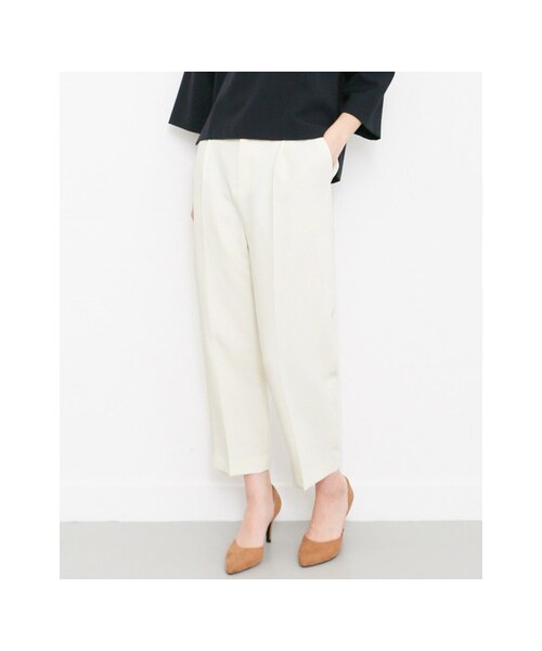 KBF(ケイビーエフ)の「KBF+ クロップドパンツ(パンツ・レディース・BLUE GRAY/BEIGE/OFF・one)」の4枚目の写真