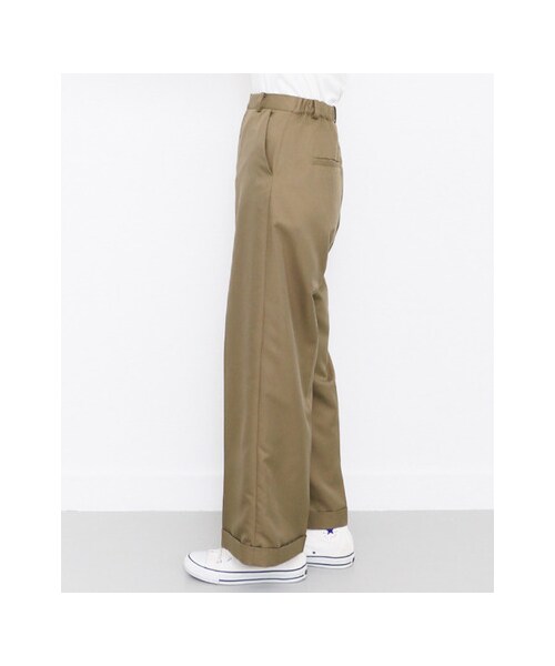 KBF（ケイビーエフ）の「センタープレスワイドパンツ（パンツ・レディース・KHAKI/OFF/D.NAVY・one）」の11枚目の写真