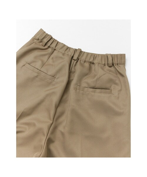 KBF（ケイビーエフ）の「センタープレスワイドパンツ（パンツ・レディース・KHAKI/OFF/D.NAVY・one）」の19枚目の写真