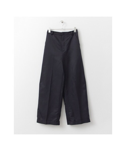 KBF（ケイビーエフ）の「センタープレスワイドパンツ（パンツ・レディース・KHAKI/OFF/D.NAVY・one）」の3枚目の写真