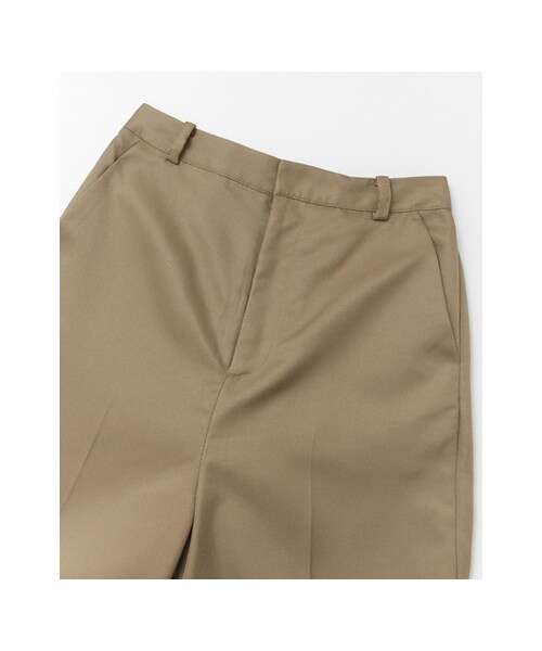 KBF（ケイビーエフ）の「センタープレスワイドパンツ（パンツ・レディース・KHAKI/OFF/D.NAVY・one）」の13枚目の写真