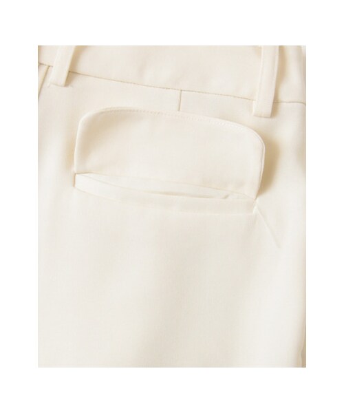 URBAN RESEARCH（アーバンリサーチ）の「タックワイドパンツ（パンツ・レディース・OFF/BLACK・36/38）」の16枚目の写真