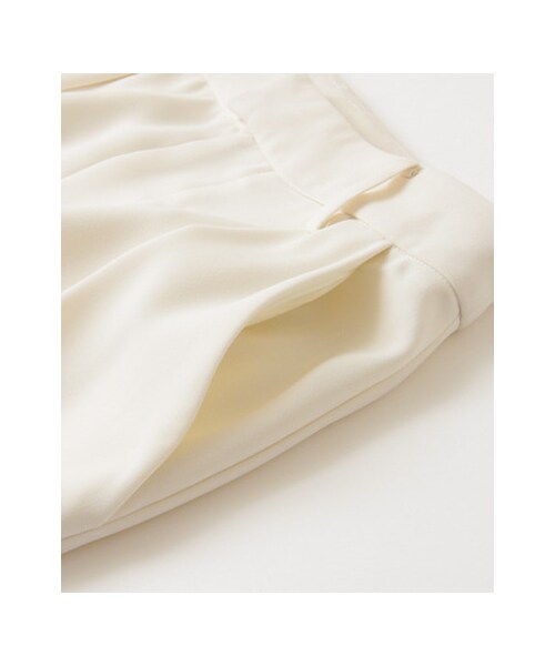 URBAN RESEARCH（アーバンリサーチ）の「タックワイドパンツ（パンツ・レディース・OFF/BLACK・36/38）」の12枚目の写真