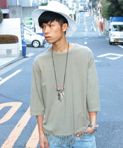 UNION STATION（ユニオンステーション）の「メンズノンノ【MEN'S NON-NO】5月号　P116　坂口 健太郎さん着用商品Uネック5分袖フリンジＴシャツ（Tシャツ/カットソー・メンズ・ホワイト/ベージュ/カーキ・SMALL/MEDIUM/LARGE）」の3枚目の写真