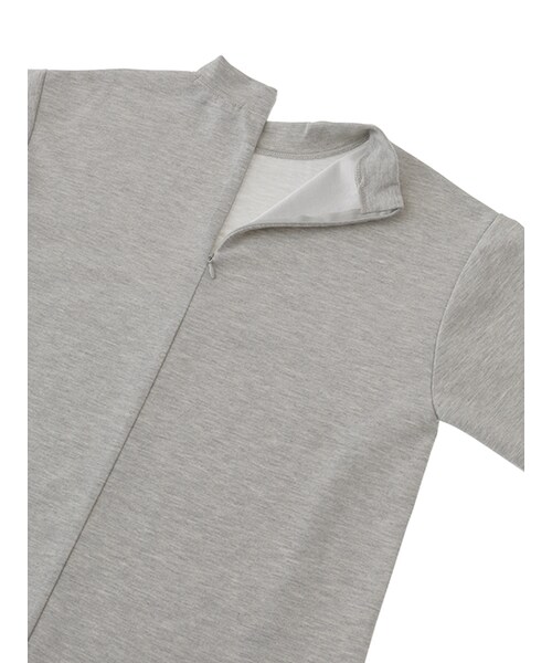 w closet（ダブルクローゼット）の「スリット入りハイネックプルオーバー（トップス・レディース・オフホワイト/グレー/ブラック・FREE）」の9枚目の写真