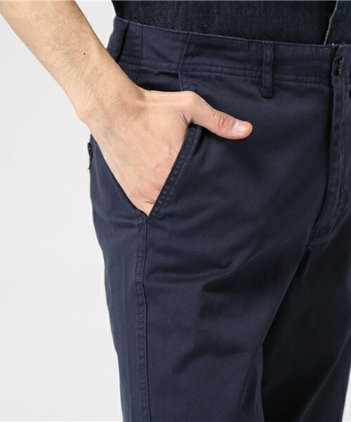 FREDY&GLOSTER（フレディアンドグロスター）の「60/2 ストレッチギャバパンツ（チノパンツ・メンズ・ベージュ/ネイビー・M/L/S）」の8枚目の写真