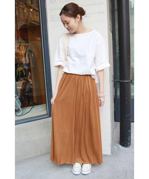 SLOBE IENA（スローブイエナ）の「《予約》カットプリーツマキシスカート◆（スカート・ナチュラル/キャメル/ネイビー/オールドブラウン・フリー）」の6枚目の写真