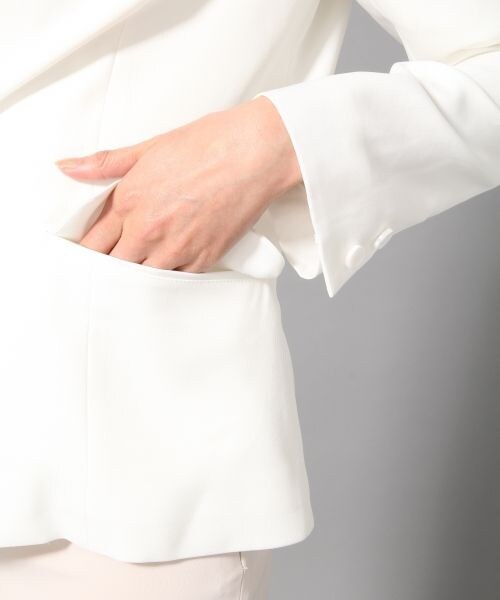 BLISS POINT（ブリスポイント）の「ノーカラーテーラージャケット（ジャケット/アウター・レディース・ホワイト/ピンク・M/L）」の10枚目の写真