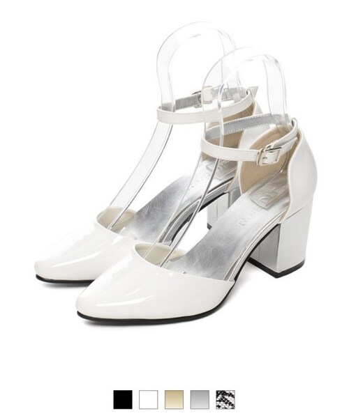 Re:EDIT（リエディ）の「【2/17 一般販売開始】[送料無料]【先行予約特典！ポイント5倍】[全5color][春新作][リエディオリジナル]アンクルストラップ太ヒールパンプス（シューズ・レディース・ブラック/ホワイト/ゴールド/シルバー/パイソン・S/M/L/LL）」の2枚目の写真