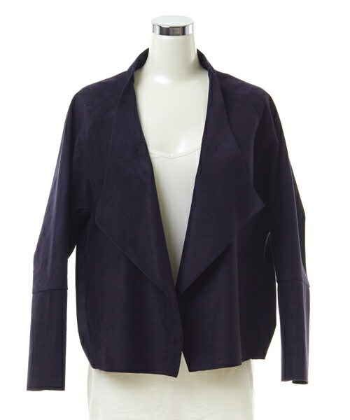 DRWCYS(ドロシーズ)の「スエードニュアンスジャケット(ノーカラージャケット・レディース・ベージュ/ピンク/ネイビー/ブルー・M)」の2枚目の写真