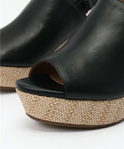 Callipigia(カッリピージャ)の「厚底バックバンドサンダル (262108)(サンダル・レディース・アイボリー/ブラック/グレー・35/36/37/38/39)」の7枚目の写真