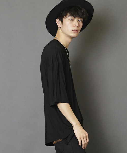 unrelaxing（アンリラクシング）の「ビッグシルエットドロップショルダーTシャツ　ビッグカットソー（Tシャツ/カットソー・メンズ・ホワイト/ブラック/グレー・SMALL/MEDIUM）」の16枚目の写真