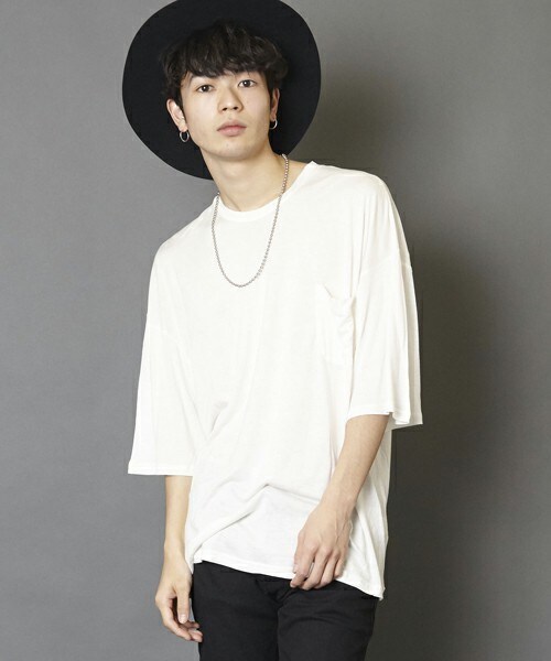 unrelaxing（アンリラクシング）の「ビッグシルエットドロップショルダーTシャツ　ビッグカットソー（Tシャツ/カットソー・メンズ・ホワイト/ブラック/グレー・SMALL/MEDIUM）」の5枚目の写真