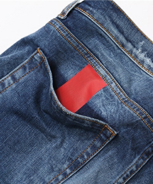 MARCELO BURLON（マルセロ・バーロン）の「MARCELO BURLON SLIM FIT DENIM（デニムパンツ・メンズ・ダークブルー・29/30/28/31）」の4枚目の写真