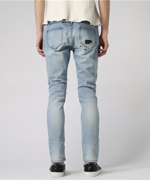 DIET BUTCHER（ダイエットブッチャー）の「DIET BUTCHER SLIM SKIN ルーズフィットリペアデニム（デニムパンツ・メンズ・ブルー・1/2）」の5枚目の写真