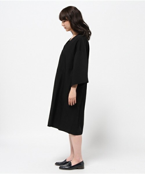 muller of yoshiokubo(ミュラーオブヨシオクボ)の「muller of yoshiokubo デザートドレス(ワンピース・レディース・ブラック・36)」の4枚目の写真