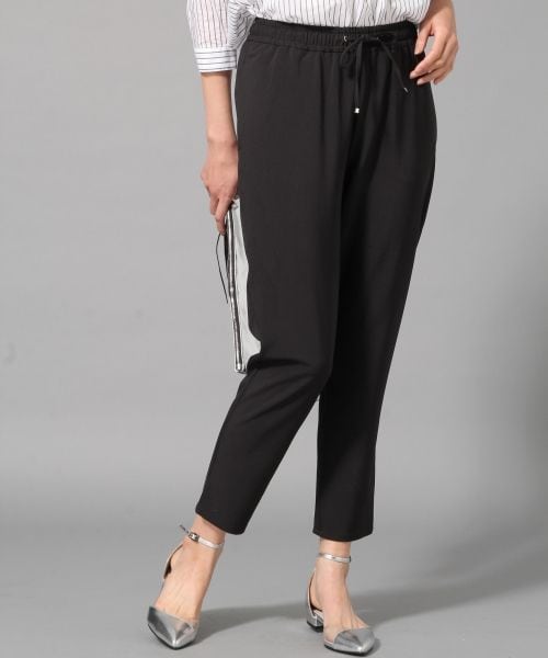 BLISS POINT（ブリスポイント）の「E/PUイージートラウザー（パンツ・レディース・ホワイト/ブラック/ピンク/ベージュ/カーキ・M/L）」の2枚目の写真