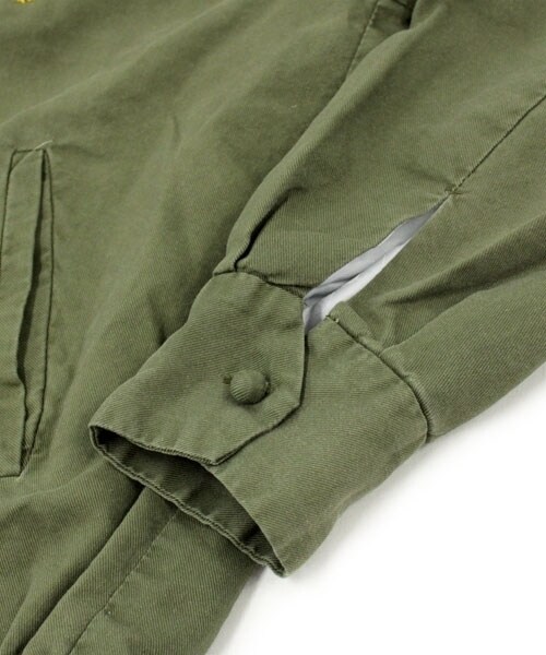 RNA（アールエヌエー）の「スーベニアジャケット（ジャケット/アウター・レディース・ブラック/カーキ・M）」の7枚目の写真