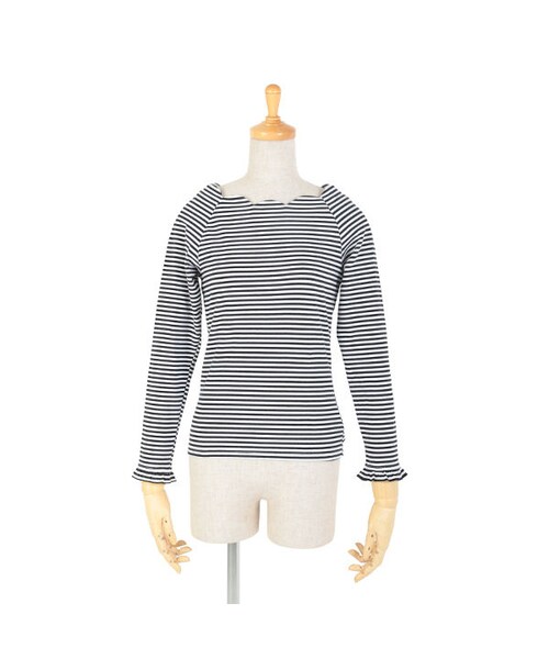 F i.n.t（フィント）の「スカラップ衿ぐりボーダーロンT/F&A（Tシャツ/カットソー・レディース・その他）」の2枚目の写真