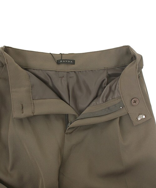 RANDA(ランダ)の「ストレッチワイドストレートパンツ(パンツ・レディース・カーキ/ブラック・0/1/2)」の6枚目の写真