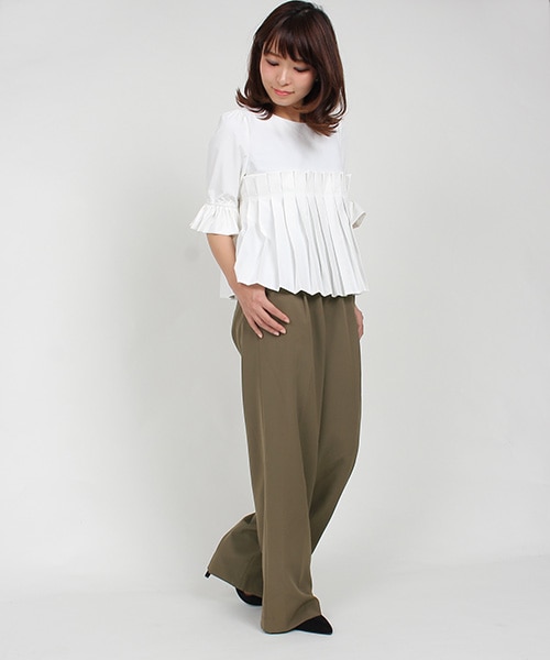 RANDA(ランダ)の「ストレッチワイドストレートパンツ(パンツ・レディース・カーキ/ブラック・0/1/2)」の10枚目の写真