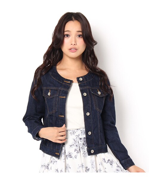 mysty woman(ミスティウーマン)の「デニムノーカラーGジャン(ジャケット/アウター・レディース・ブルー/インディゴ)」の2枚目の写真