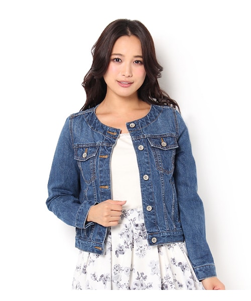 mysty woman(ミスティウーマン)の「デニムノーカラーGジャン(ジャケット/アウター・レディース・ブルー/インディゴ)」の1枚目の写真