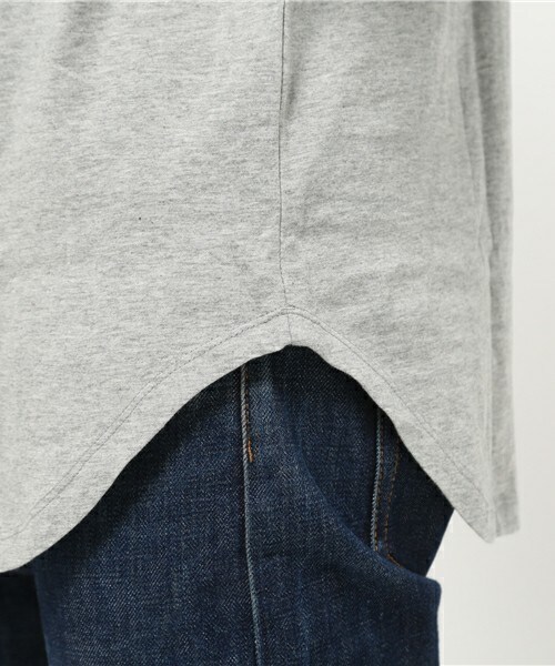 UNION STATION（ユニオンステーション）の「メンズノンノ【MEN'S NON-NO】5月号　P116　坂口 健太郎さん着用商品UネックロングTシャツ（Tシャツ/カットソー・メンズ・ホワイト/トップグレー・SMALL/MEDIUM/LARGE）」の7枚目の写真