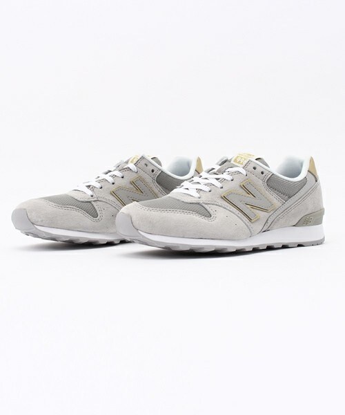 NEW BALANCE(ニューバランス)の「ウィメンズ ニューバランス グレー ネイビー new balance WR996 HA HC(スニーカー・レディース・ベージュ/ネイビー・22.5cm/23cm/23.5cm/24cm/24.5cm)」の1枚目の写真