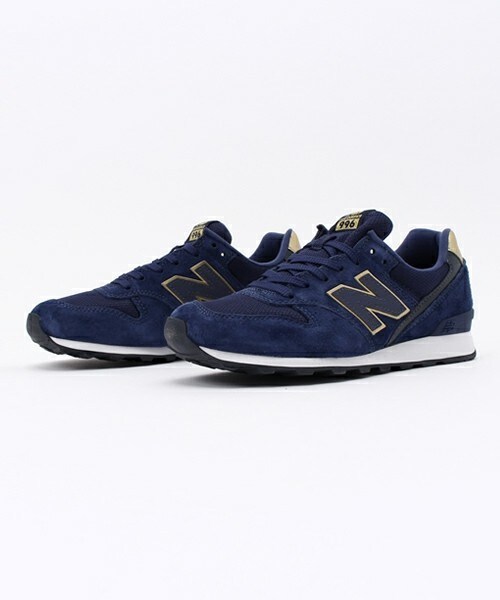 NEW BALANCE(ニューバランス)の「ウィメンズ ニューバランス グレー ネイビー new balance WR996 HA HC(スニーカー・レディース・ベージュ/ネイビー・22.5cm/23cm/23.5cm/24cm/24.5cm)」の2枚目の写真