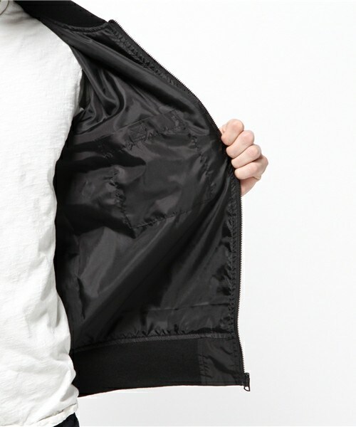 Alpha Industries（アルファインダストリーズ）の「ALPHA INDUSTRIES MA-1（ブルゾン・メンズ・ブラック/オリーブ・M/L）」の9枚目の写真