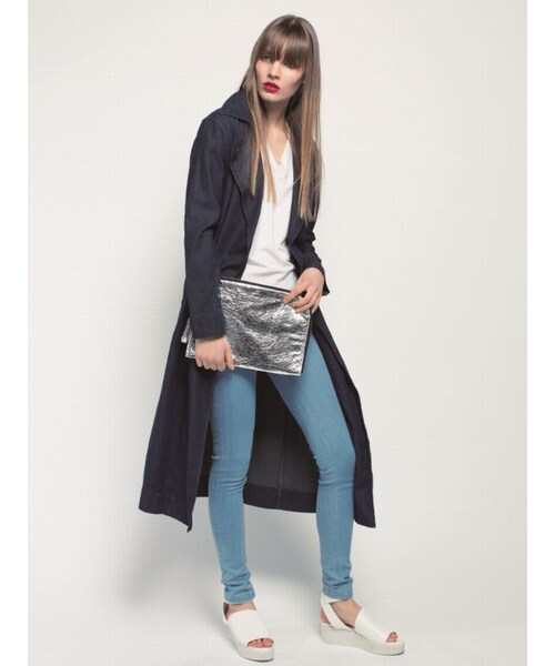 EMODA(エモダ)の「DENIMトレンチコート(ジャケット/アウター・レディース・アイスブルー/インディゴ・F)」の3枚目の写真