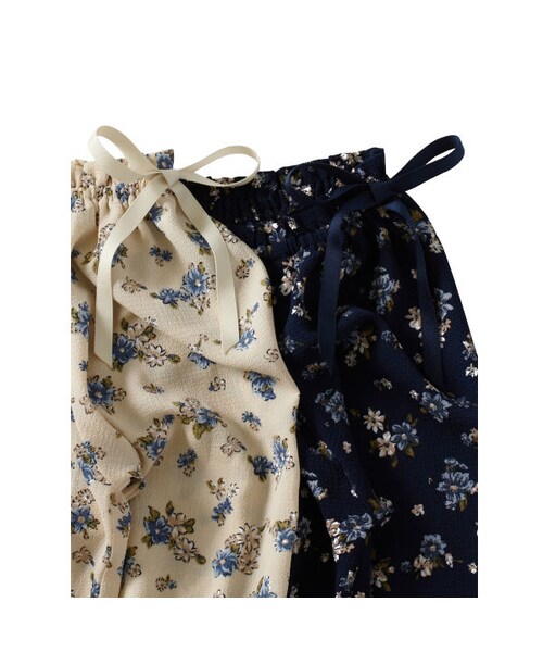 F i.n.t（フィント）の「小花柄オフショルブラウス/F&A（シャツ/ブラウス・レディース・その他）」の4枚目の写真