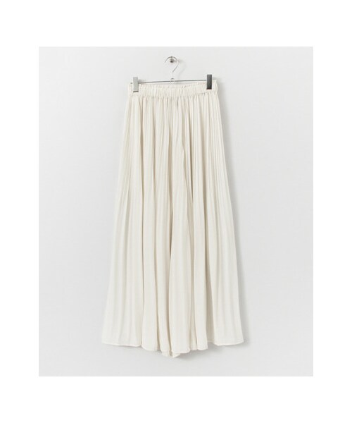 URBAN RESEARCH ROSSO WOMEN(アーバンリサーチ ロッソ)の「【予約】ギャザーワイドパンツ(パンツ・レディース・D/NAVY/CHARCOAL/CAMEL/OFF WHITE・FREE)」の2枚目の写真