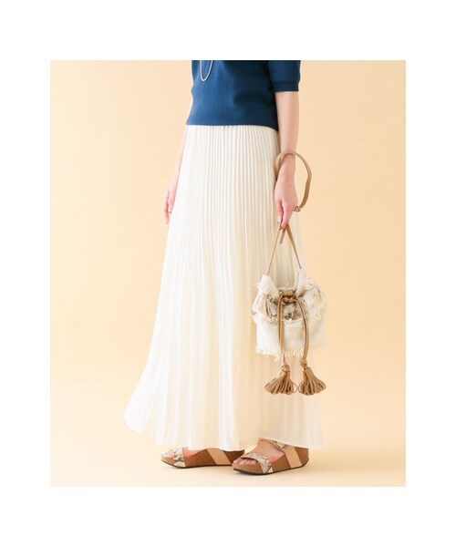 URBAN RESEARCH ROSSO WOMEN(アーバンリサーチ ロッソ)の「【予約】ギャザーワイドパンツ(パンツ・レディース・D/NAVY/CHARCOAL/CAMEL/OFF WHITE・FREE)」の5枚目の写真